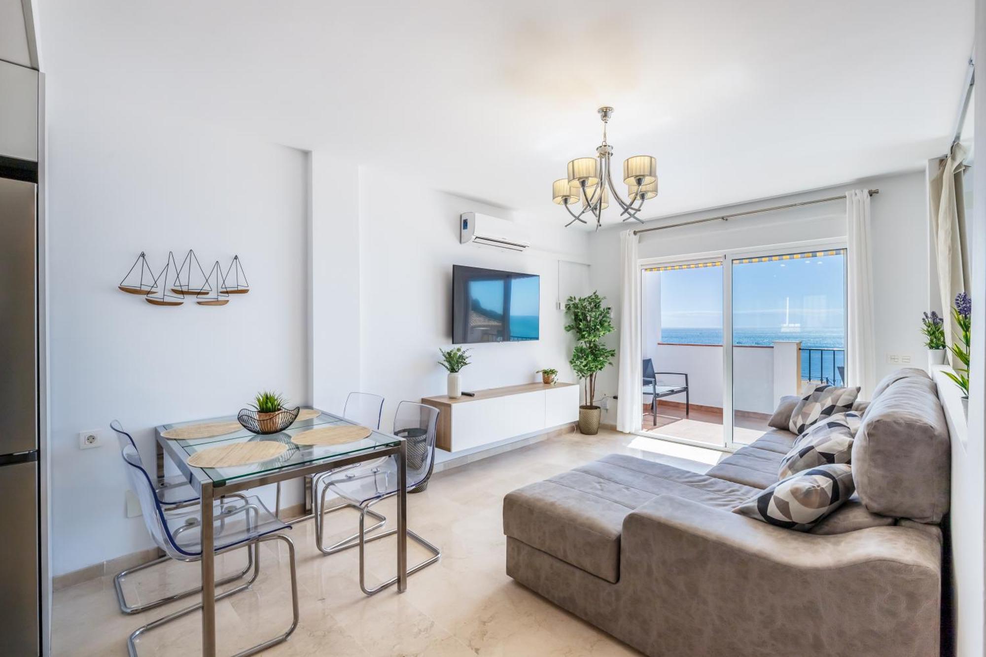 Vb Carvajal Sea Views 2br Penthouse Apartment *